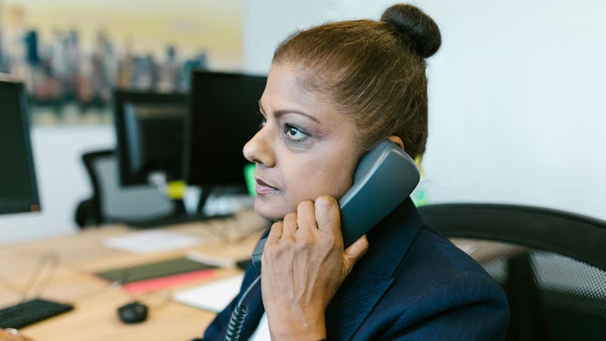 Woman rejects job with 35% hike over hiring manager's rude behaviour, post viral