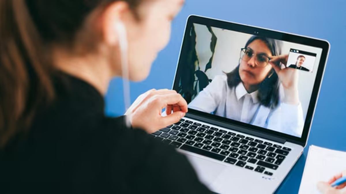 Indian employee quits job after US-based founder schedules 10 pm meetings during leave