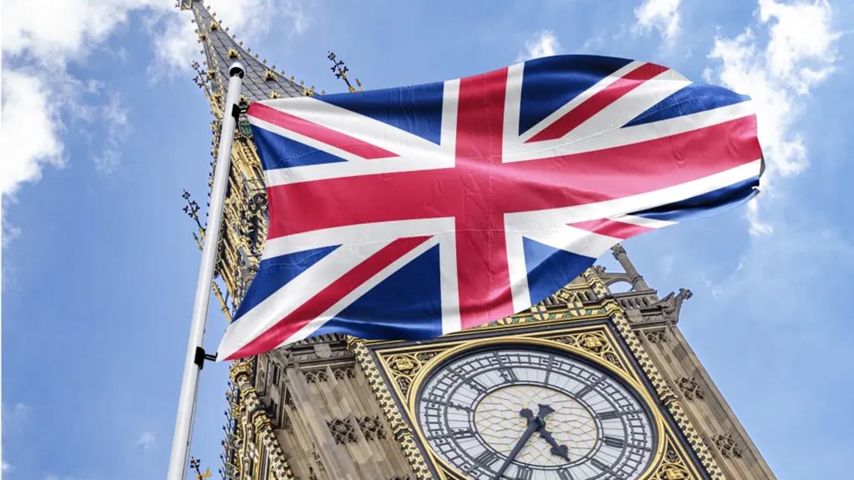 AI could replace 3 million low-skilled jobs in UK by 2035: report