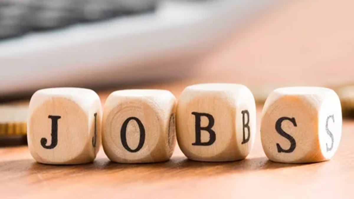 5000 Jobs To Be Created By Electronics Component Manufacturing; Govt Approves Rs 5532 Crore