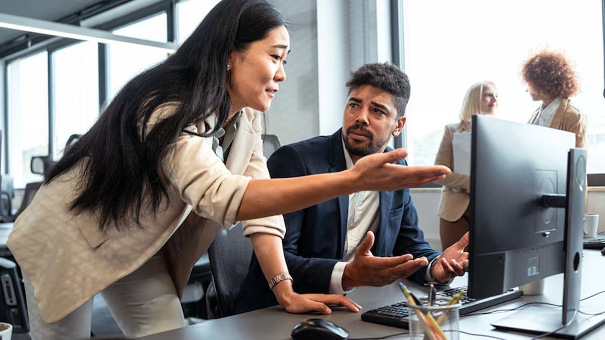 Is your boss just strict or a micromanager in disguise? 5 red flags for young employees to watch for