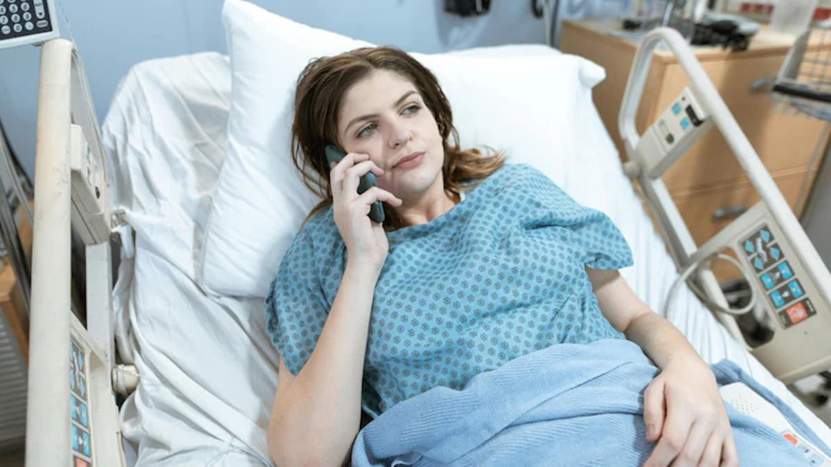 Employee Says Manager Told Them To 'Work From Bed' After Surgery: 'He Had Audacity'