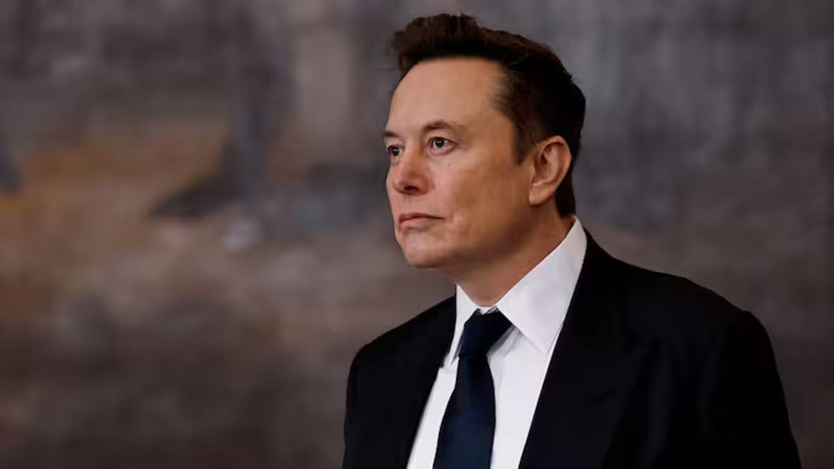 Musk works 7 days/week and takes 2am naps, ex-employee reveals