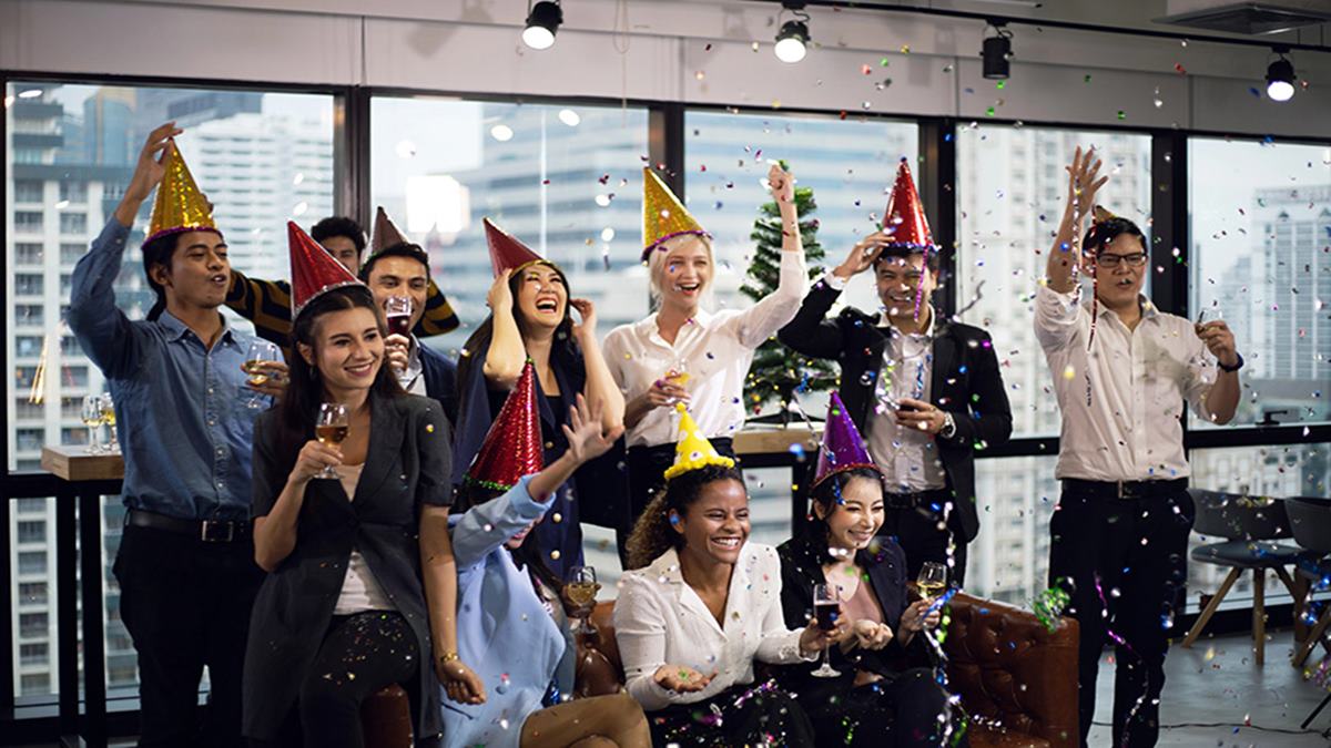 Workplace holiday party tips to avoid HR, PR crises
