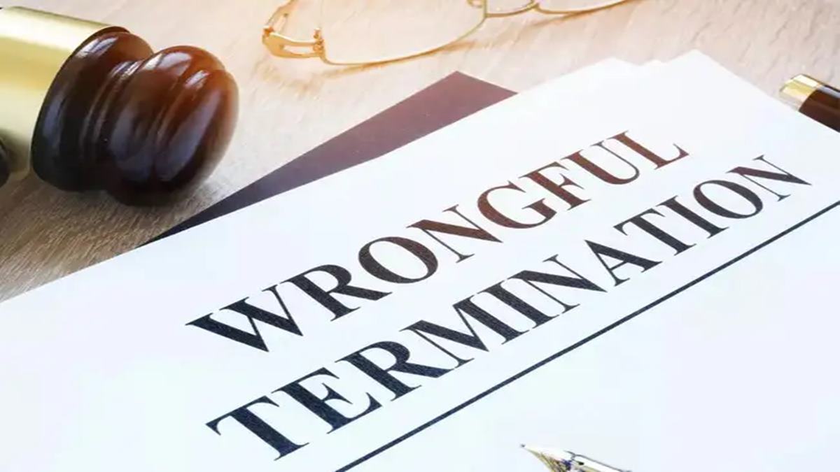 Boss fires employee without explanation, company ends up paying 5X the salary it tried to save