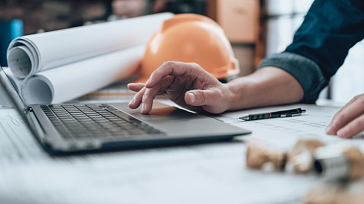 US employee sentiment declines