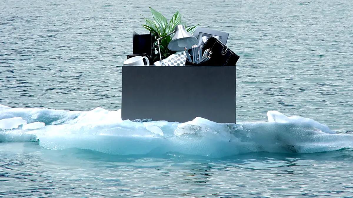 The job market's Great Freeze will probably break in 2026, one way or another