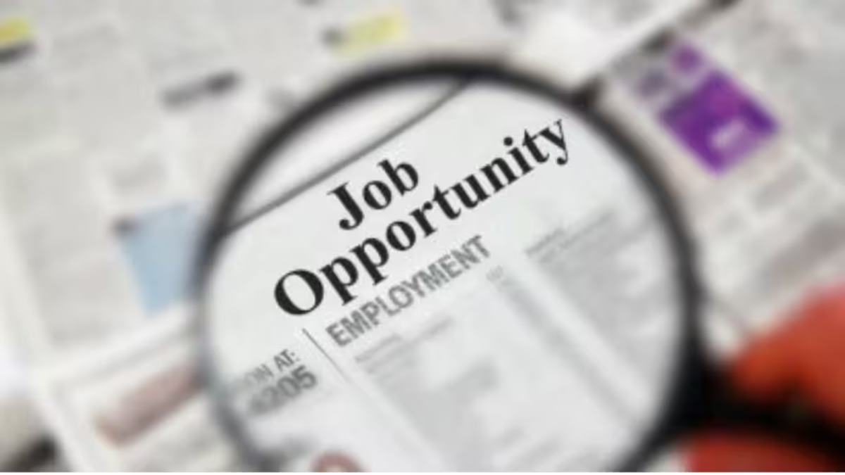 Majority of Indian professionals plan job switch in 2026 but feel unprepared for AI-led hiring