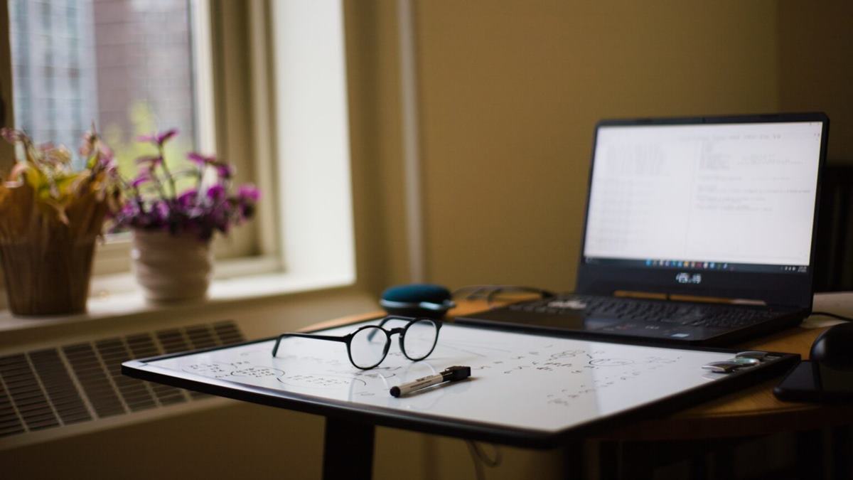 Remote Work Remains Stable in Hungary, Survey Finds