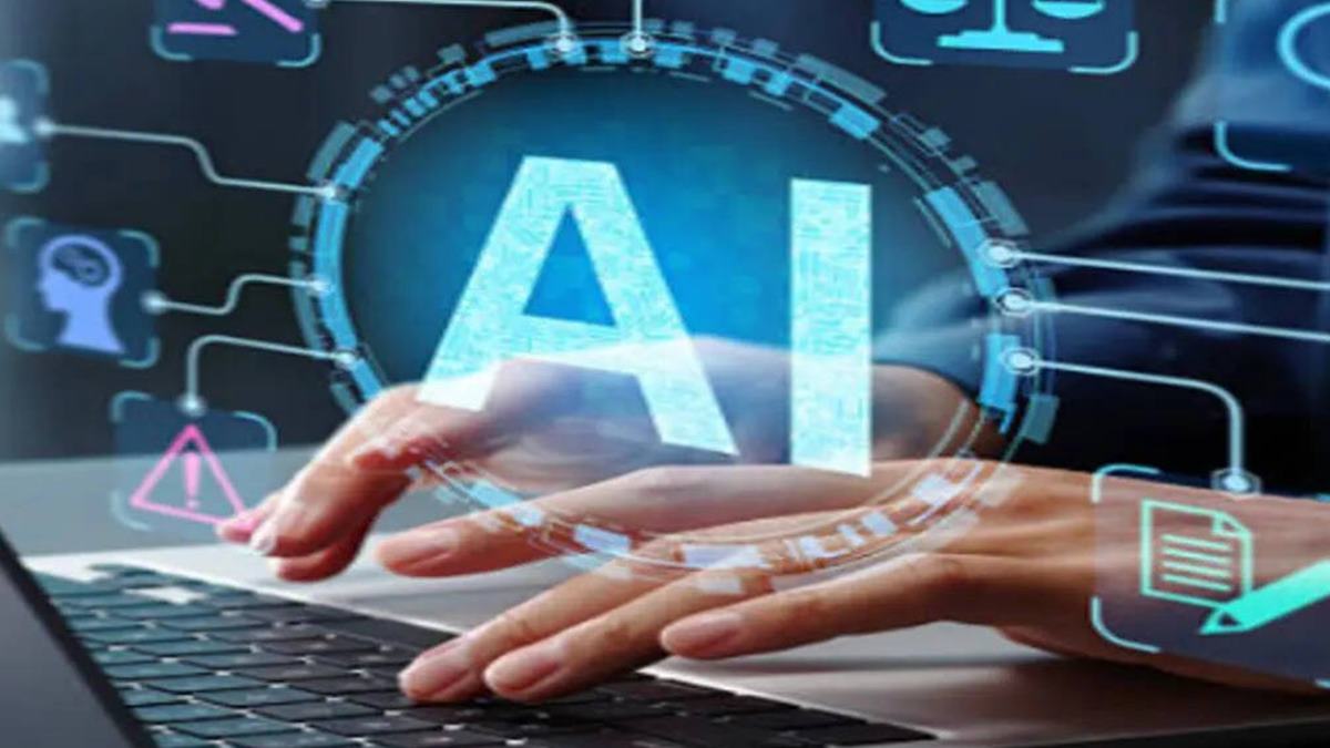 Worried AI Will Replace You? 5 Courses Professionals Can Consider to Stay Future-Ready