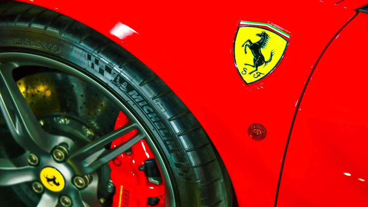 Ferrari profits rise to €2.1bn, employees to receive record bonus