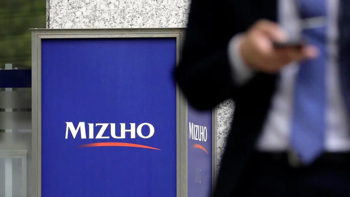Mizuho plans to replace 5,000 clerical jobs with AI in 10 years
