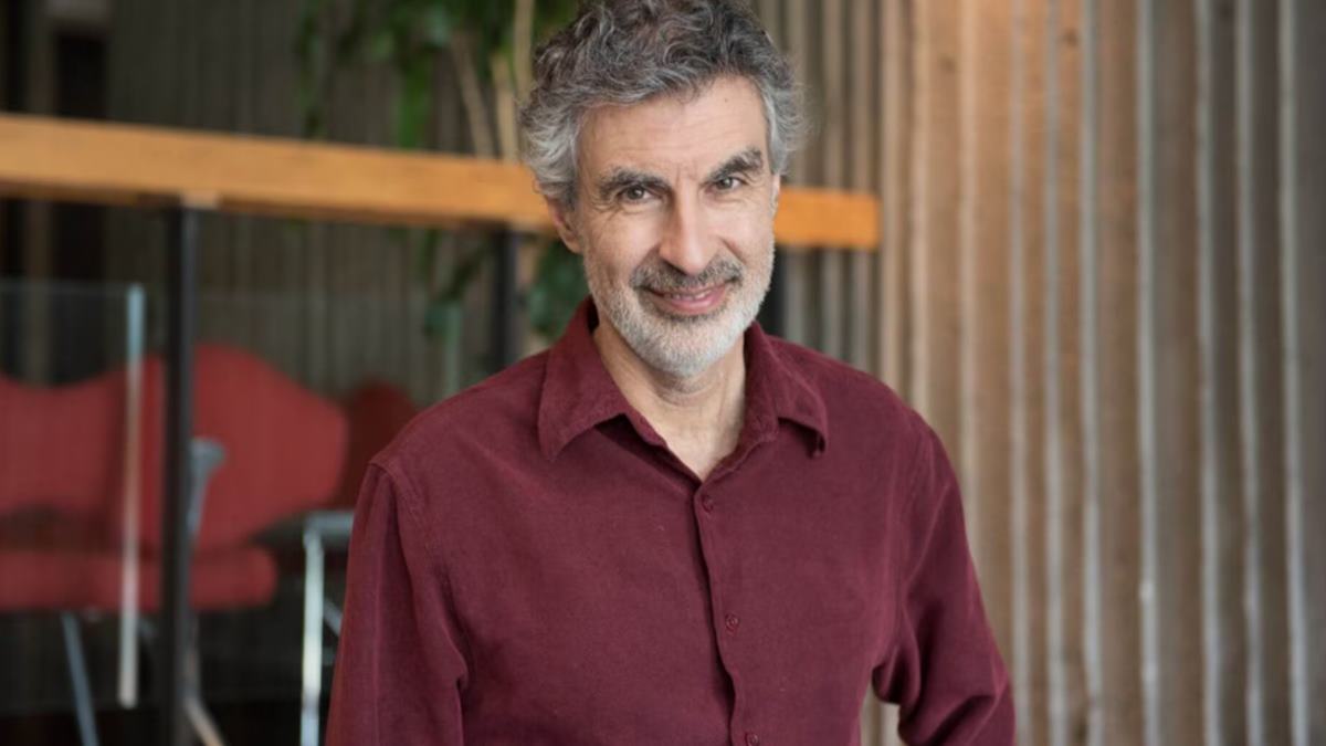 'Governments are not doing anything': Yoshua Bengio warns of AI job losses