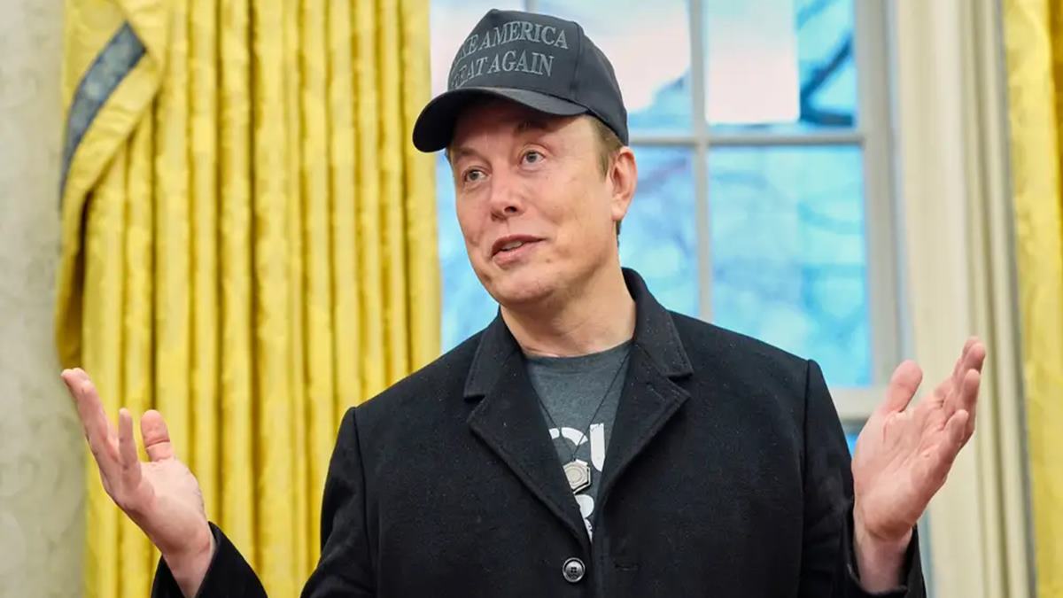 Elon Musk's hiring advice: 'Don't look at the résumé — just believe your interaction'