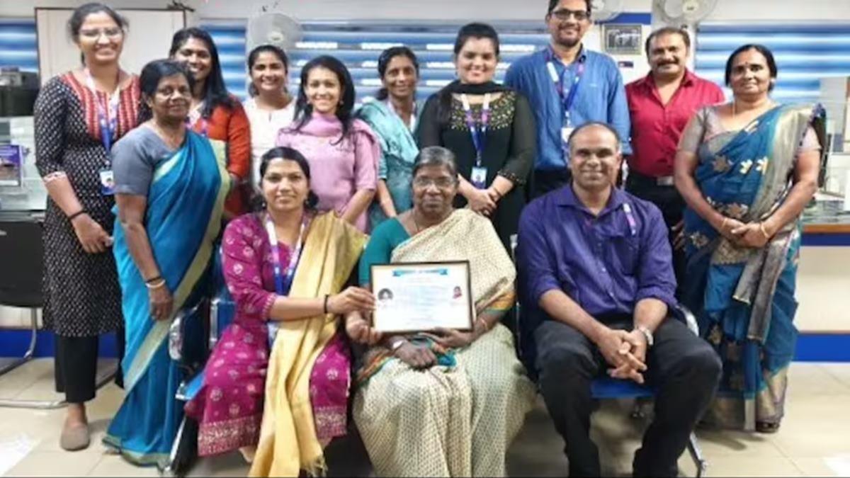 SBI Employee's Emotional Farewell Video From Kerala Wins Hearts Online