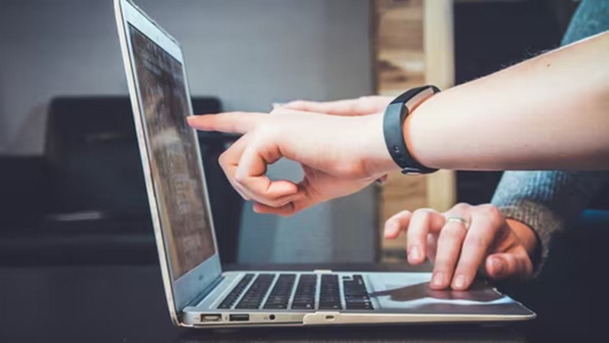 Ex-Google techie receives rejection email for internship she applied to 4 years ago