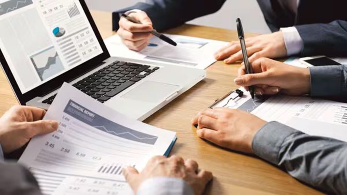 Stop working at 50: Why Indian professionals are ditching the 60-year retirement model