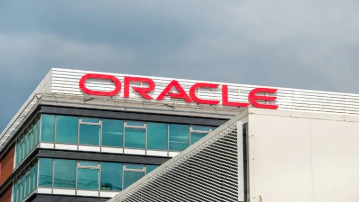 "Opportunity To Slow Down and Reflect": Oracle Employee's Graceful Layoff Post Wins Internet