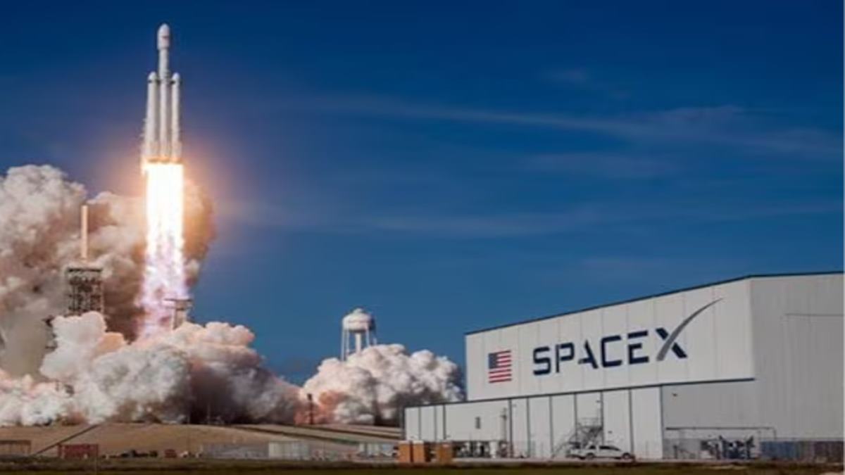SpaceX advances employee share vesting ahead of potential record IPO