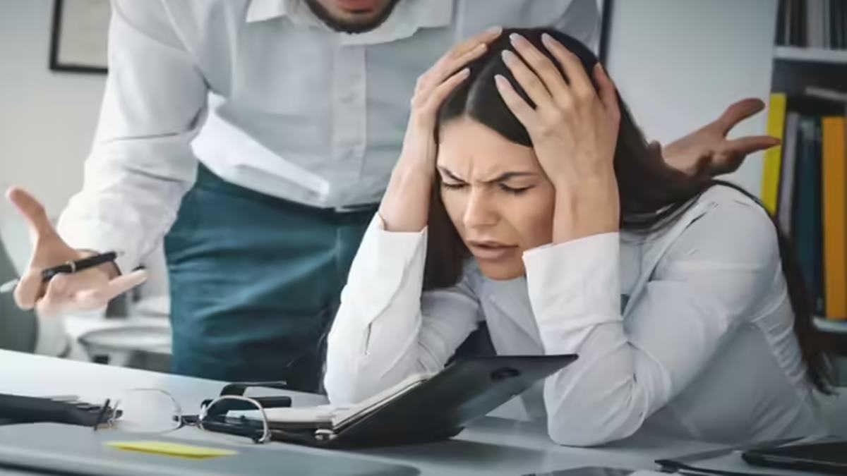 Employee faces strict rule by boss after making one mistake. ‘I work 9 hours, have no one to talk to, didn’t even get a raise.’